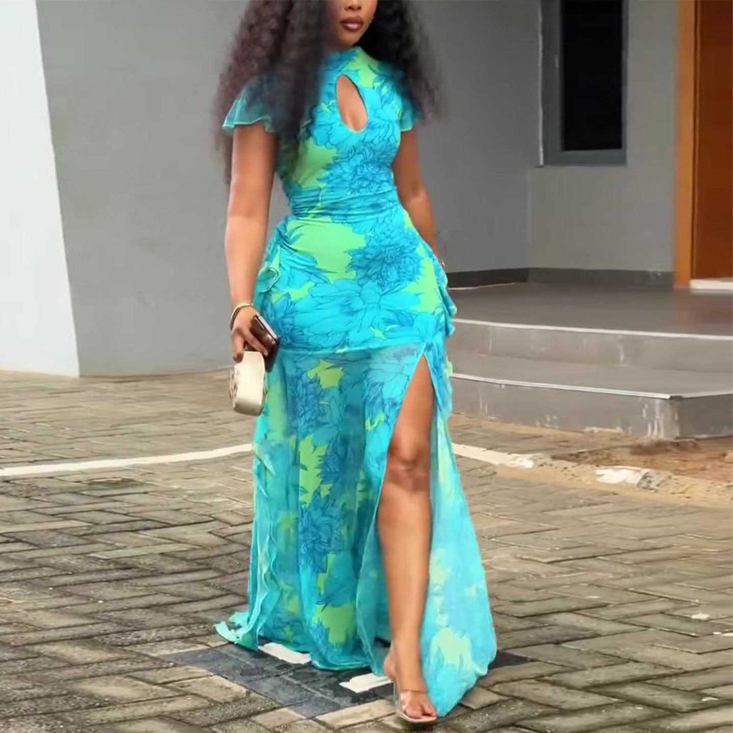 Floral Keyhole Ruffle Split Maxi Dress - close up waist and split