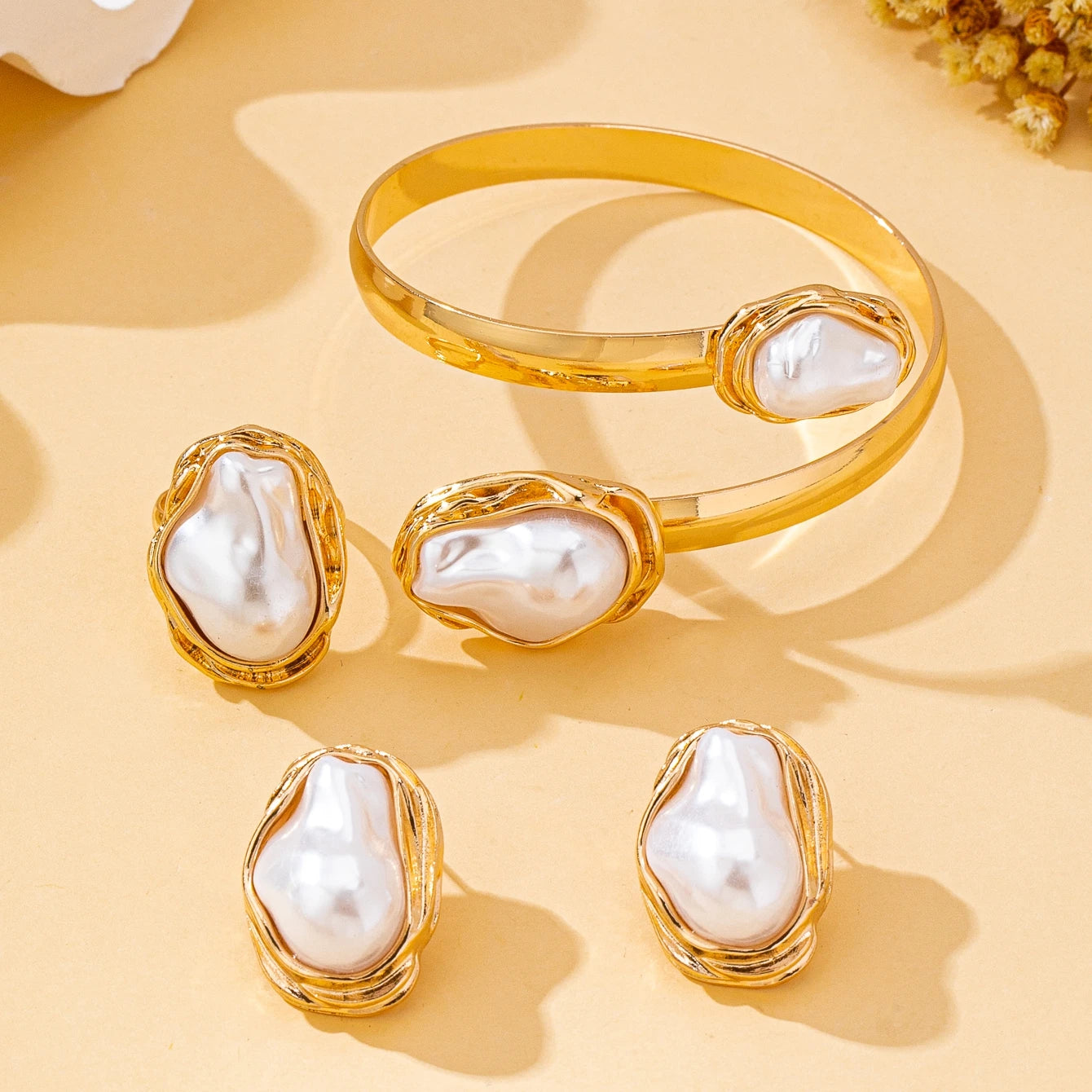 Luxe Baroque Bracelet, Ring & Earring Set
