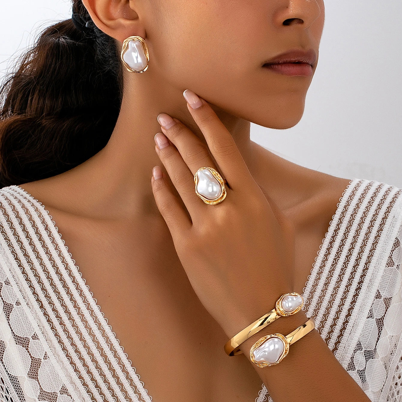 Luxe Baroque Bracelet, Ring & Earring Set