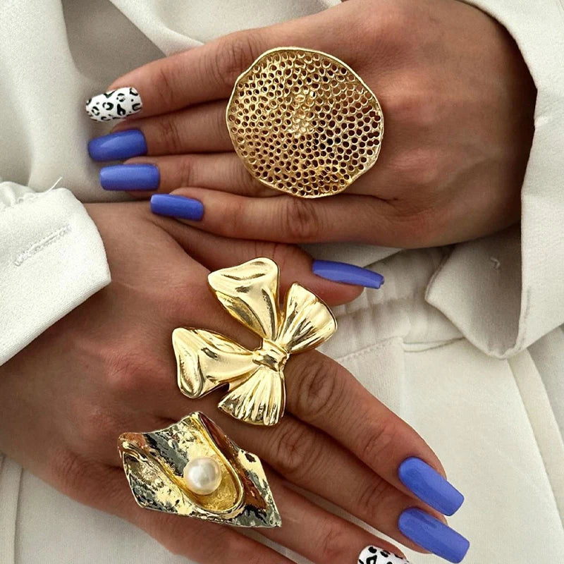 4pc Punk Flower Ring Set – Exaggerated Gold Geometric Statement Rings