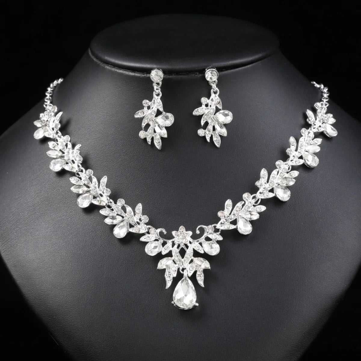Rhinestone Claw Chain BBridal Set – Necklace & Earrings Wedding Jewellery