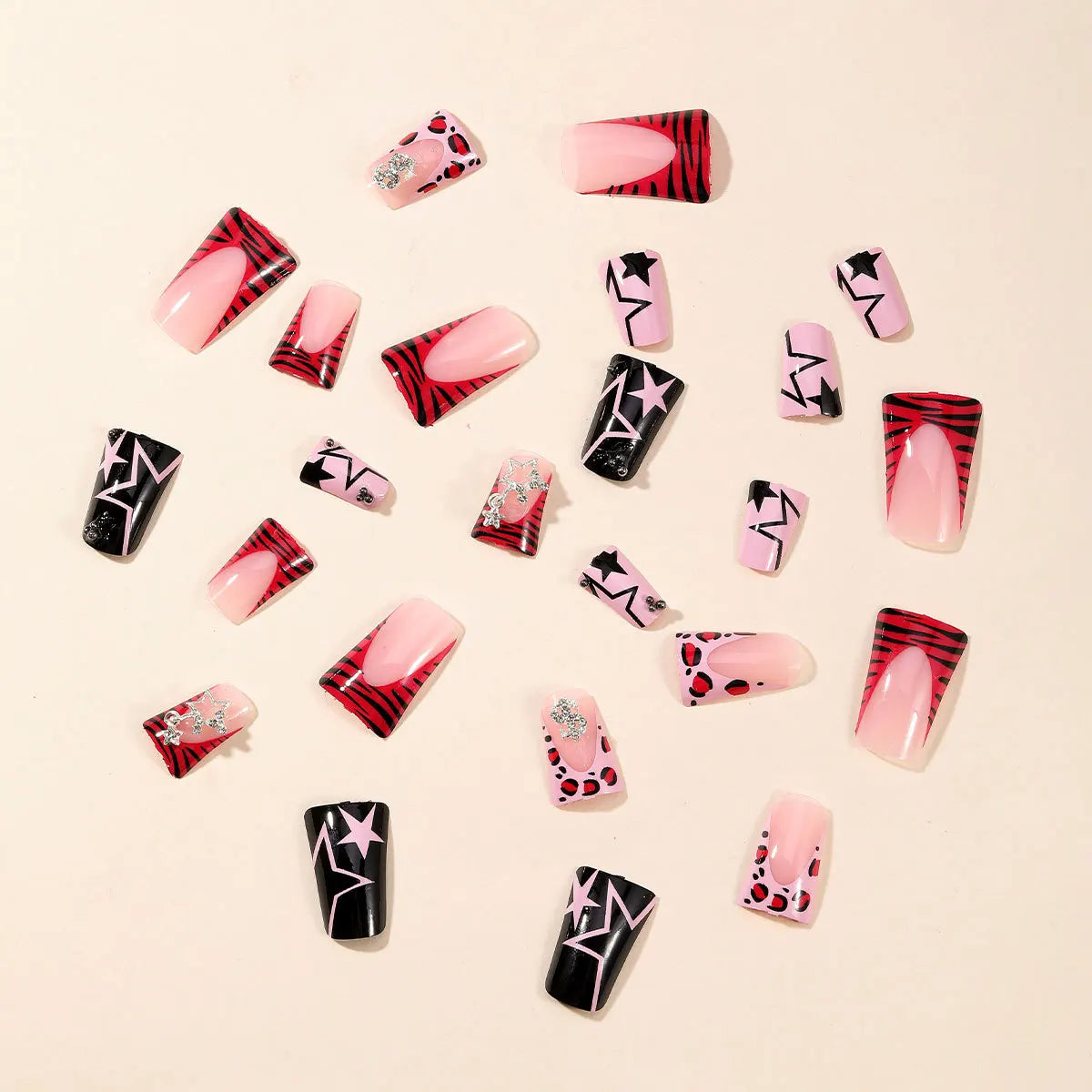 Y2K Punk Press-On Nails – 24pcs Duckbill Rhinestone & Star Decor