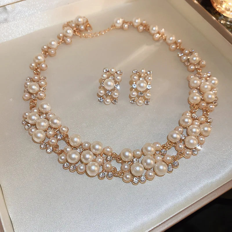 Pearl Rhinestone Choker Set – 3pcs Vintage Light Luxury Necklace & Earrings
